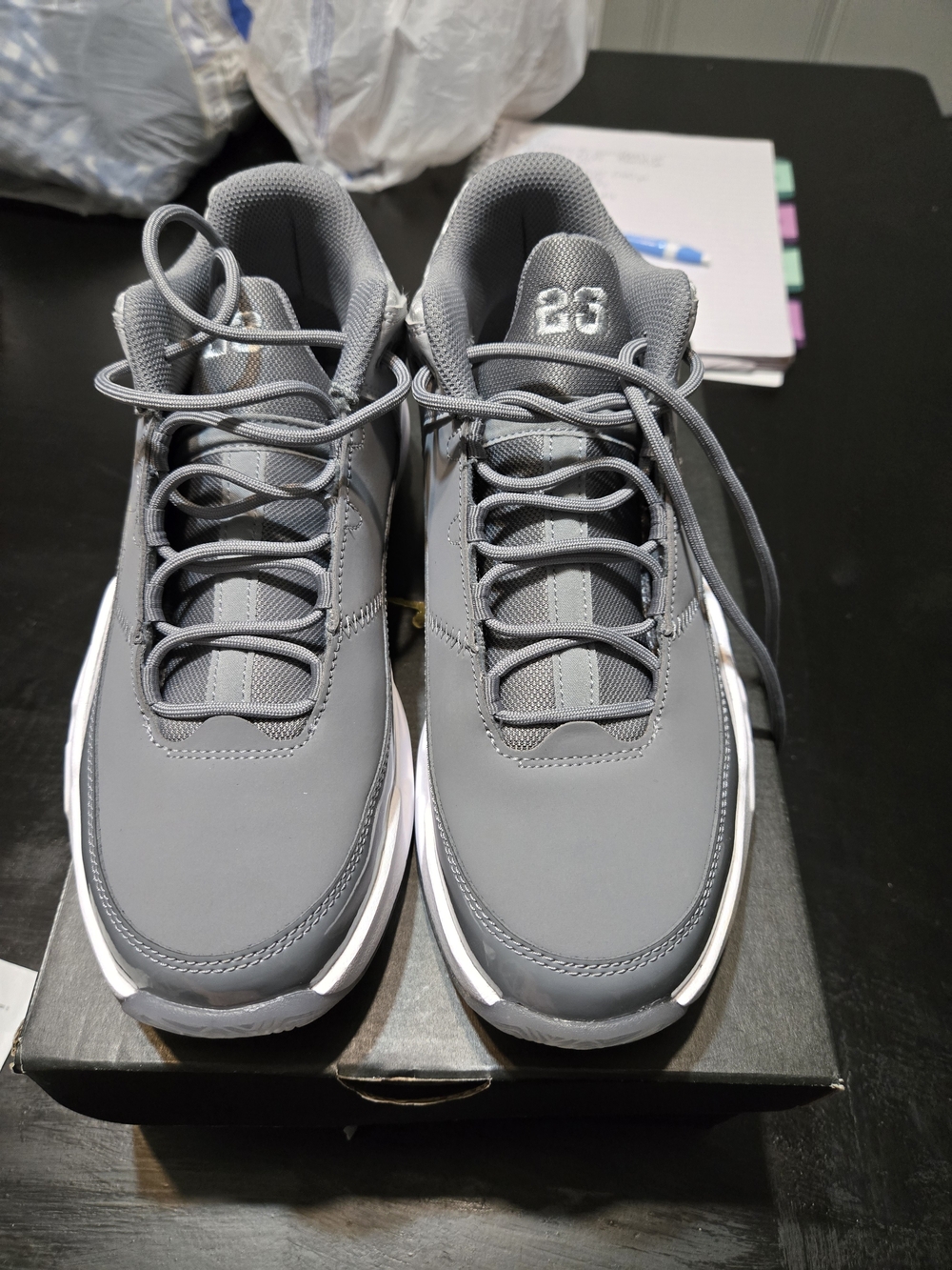Nike Air Jordan Max Aura 3 "Wolf Grey / Cool Grey / White"